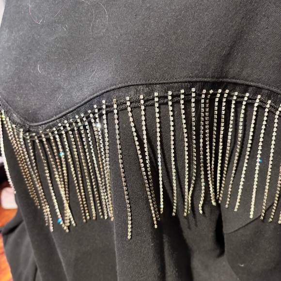 Western style Torrid Black crew neck with sparkling fringe size 3xl - Picture 5 of 13